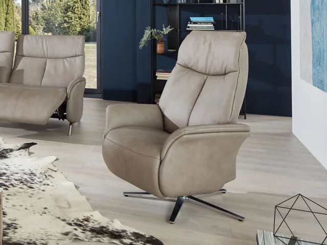 STRATUS MANUAL CHAIR 